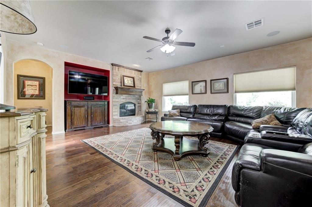 Green Meadows Dr, Edmond, OK 73025
