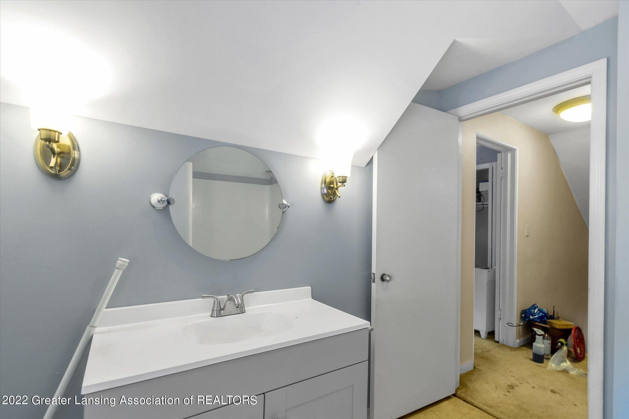 E Laketon Ave, Muskegon, MI 49442