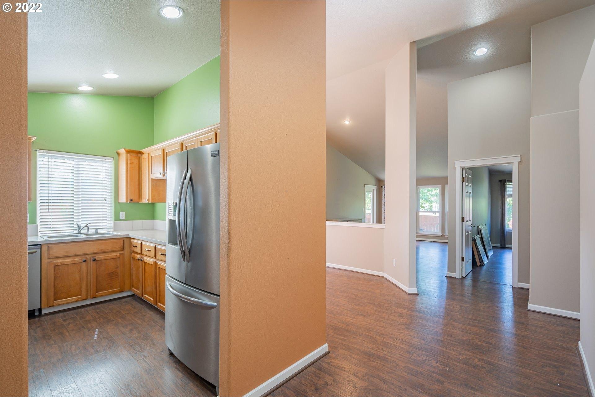 Nw 143rd Cir, Vancouver, WA 98685