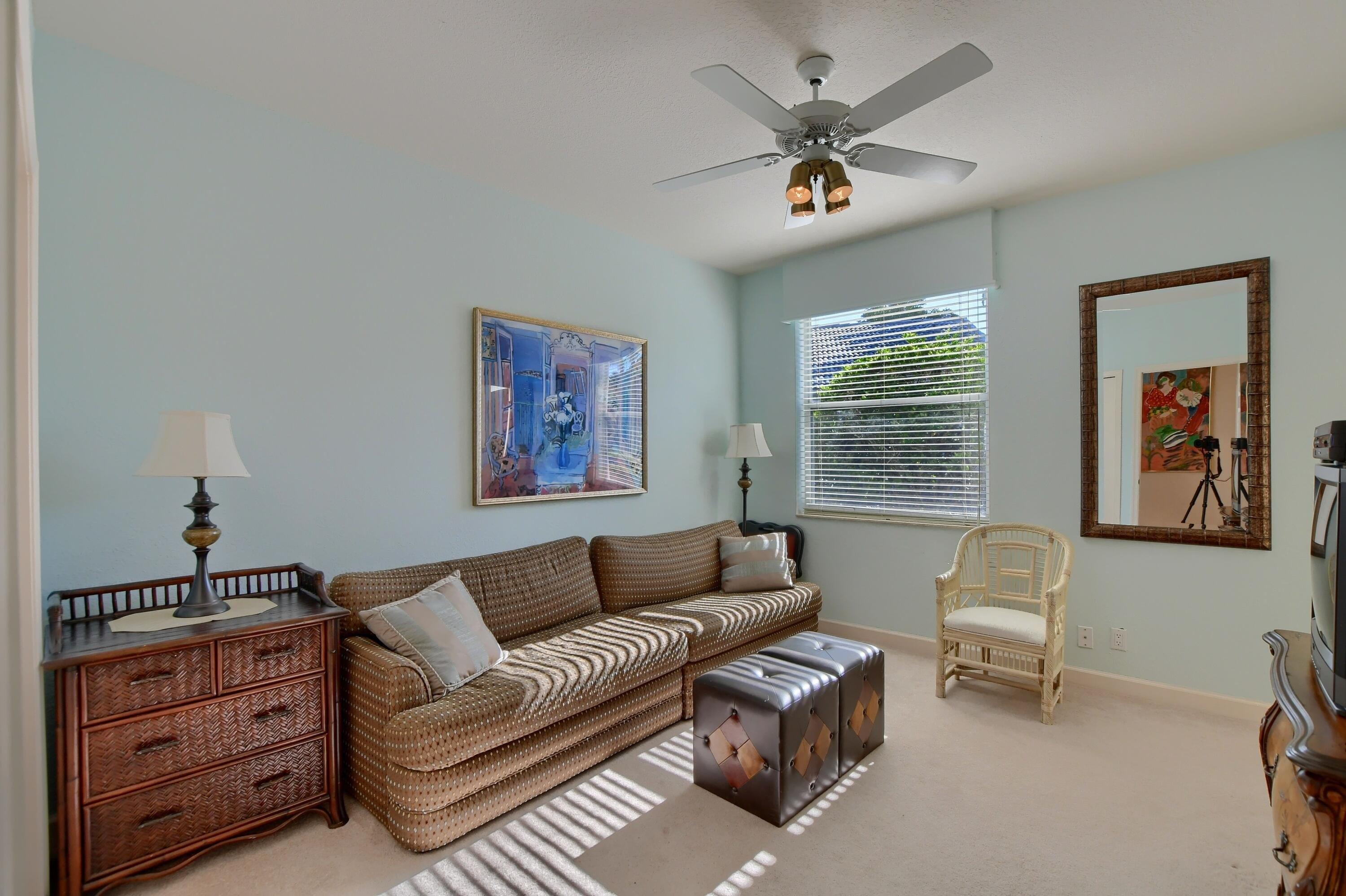 Fountainside Cir, Boynton Beach, FL 33437