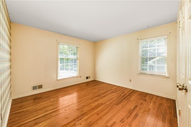 Melrose St, Overland Park, KS 66214