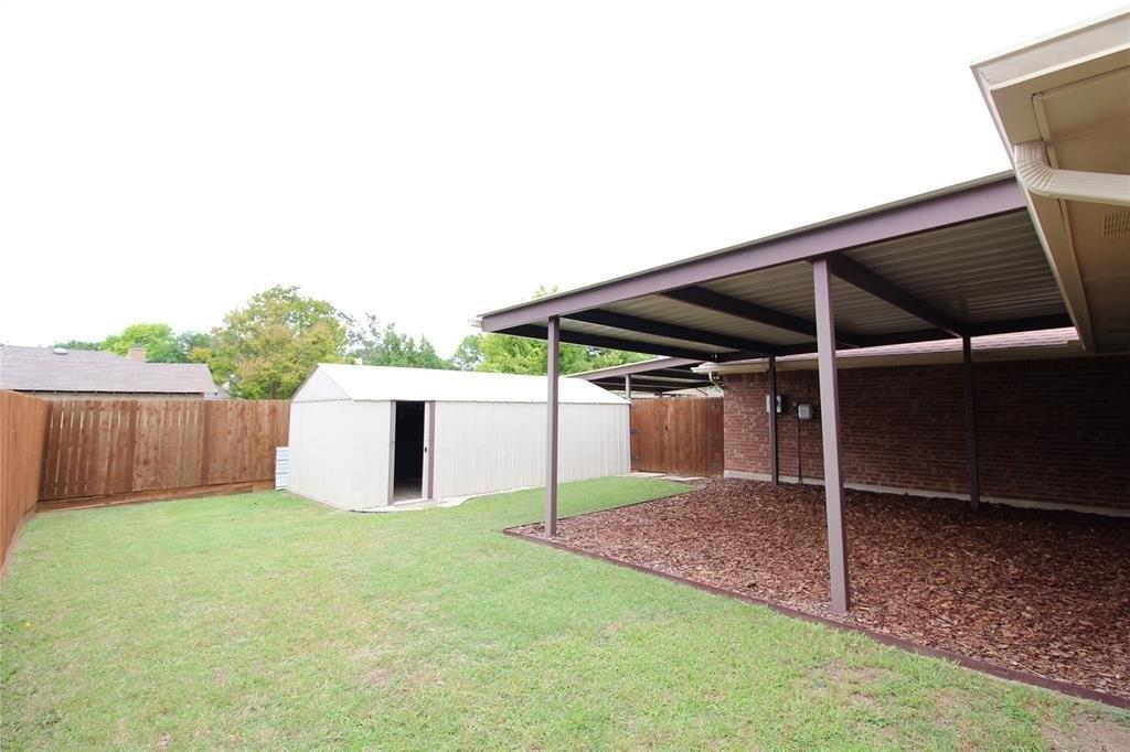 Woodglen Dr, Garland, TX 75040