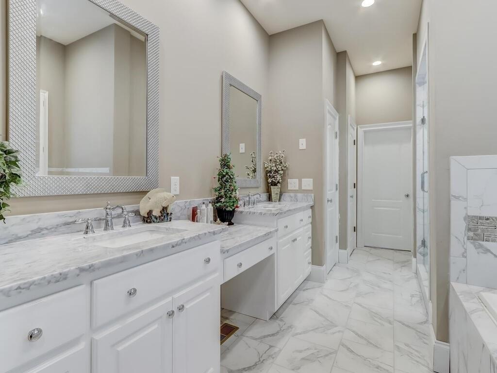 T Moore Rd, Oakwood, GA 30566