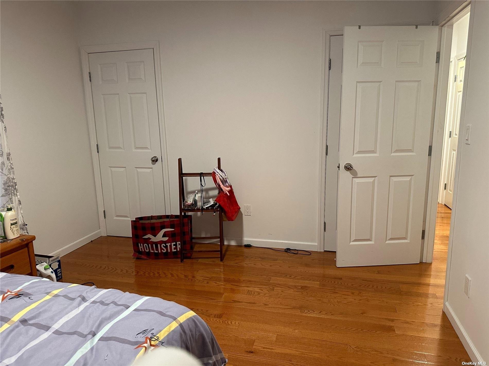 2nd St, New Hyde Park, NY 11040