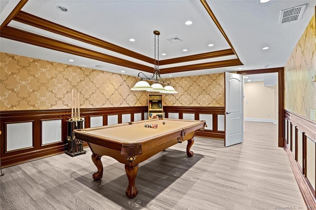 Comstock Hill Ave, Norwalk, CT 06850