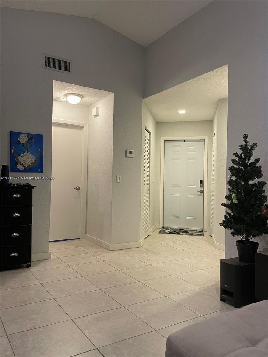 Nw 170th Ter, Hialeah, FL 33015