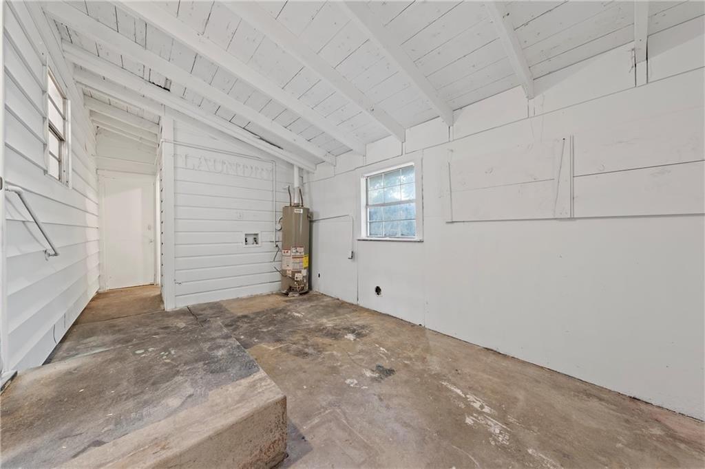 S 6th St, Gatesville, TX 76528