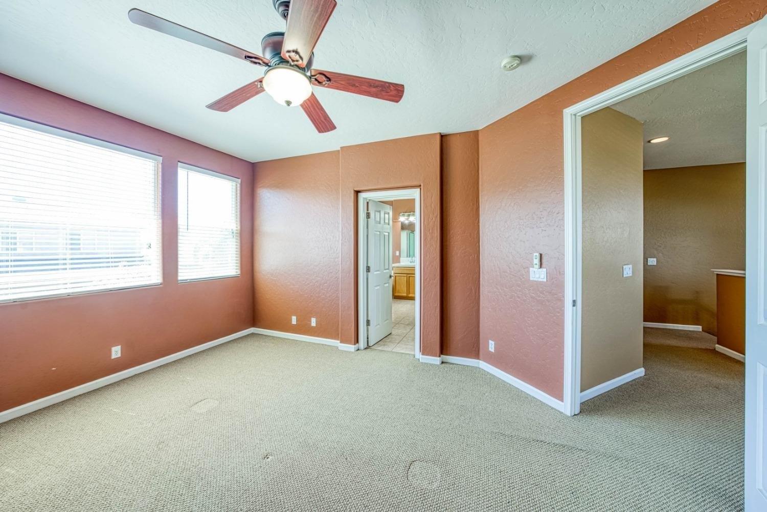 W Oslin Ave, Fresno, CA 93722