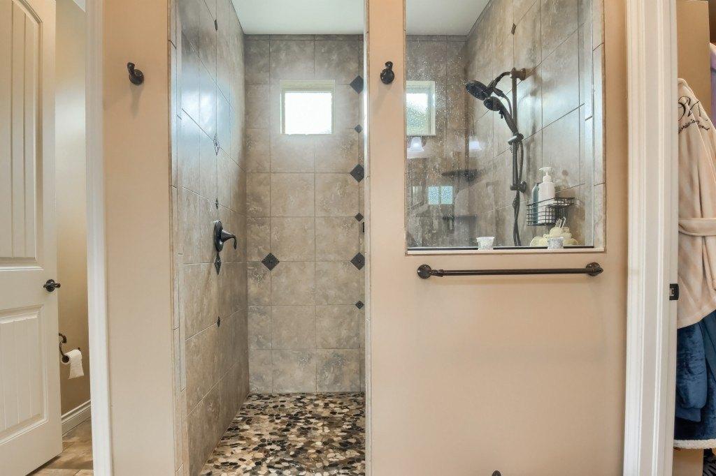 E 55th Ave, Denver, CO 80249
