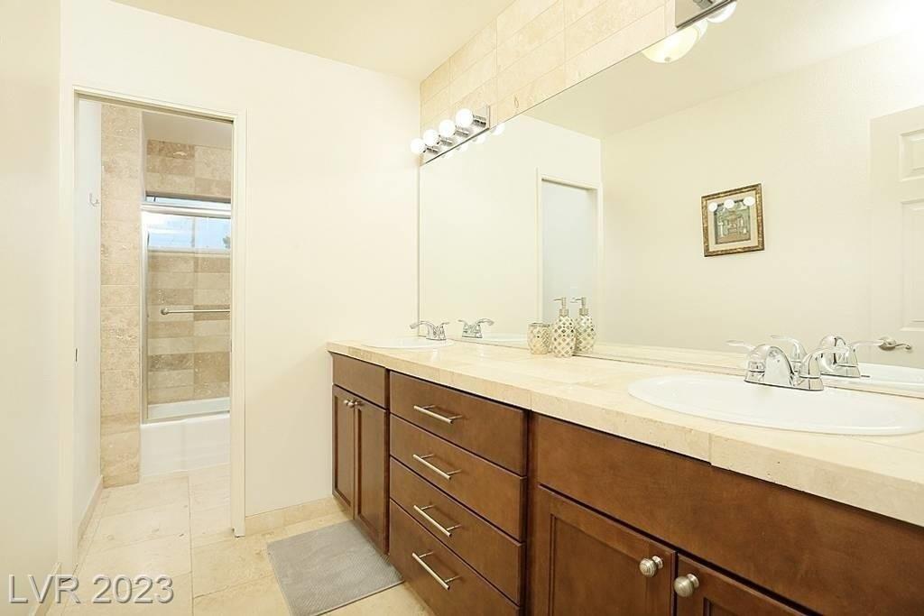 Pueblo Way, Las Vegas, NV 89169