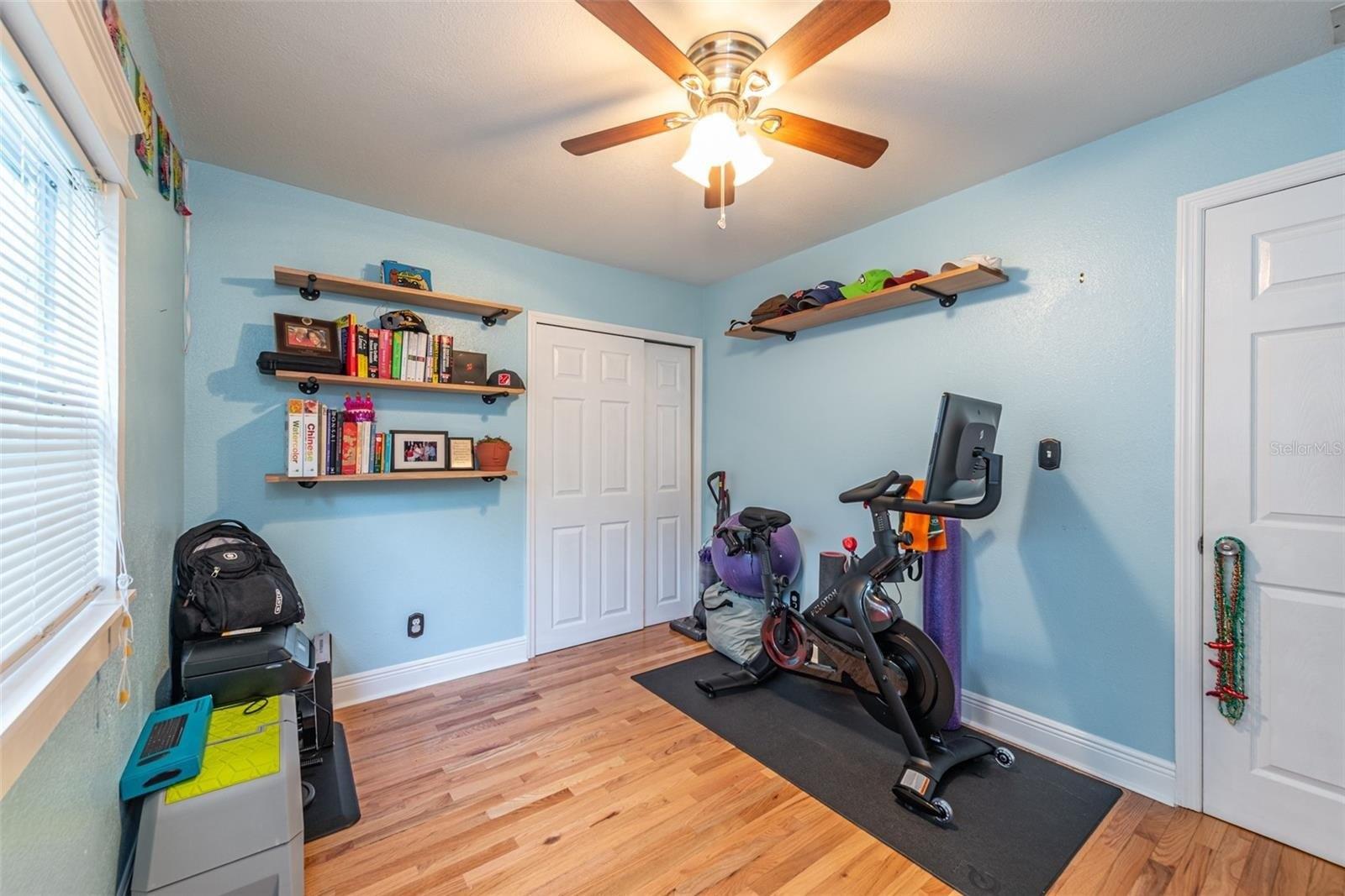N Eustace Ave, Tampa, FL 33604