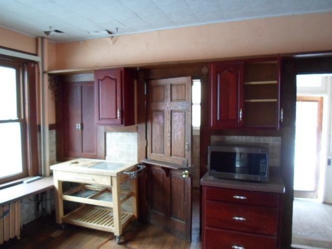W Stevens Ave, Rushford, MN 55971