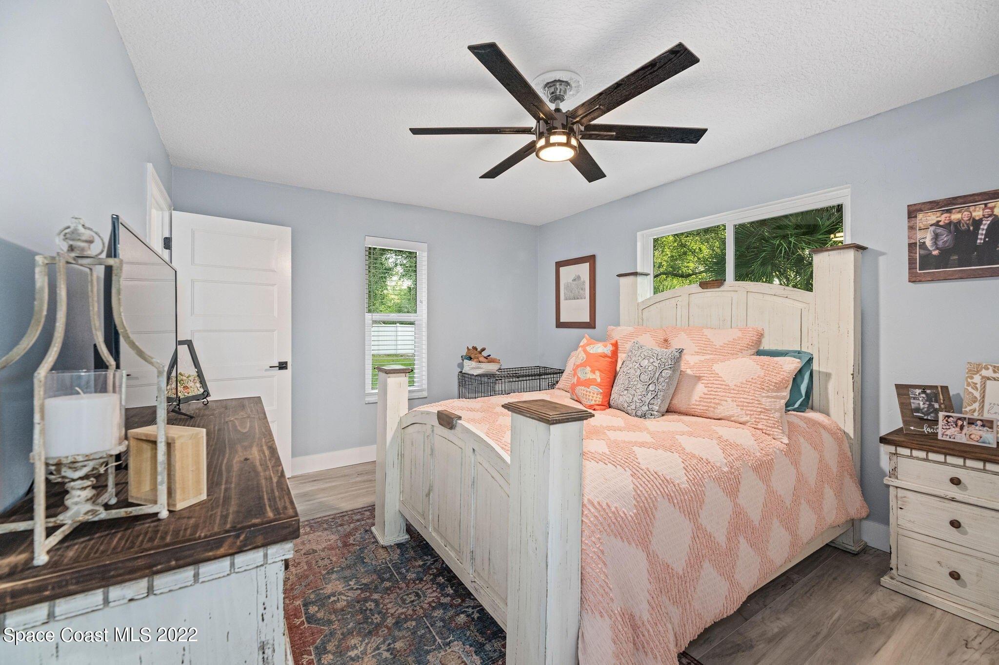 Hield Rd, Melbourne, FL 32904