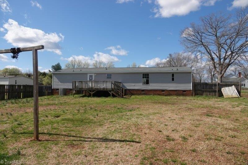Sandy Cross Rd, Reidsville, NC 27320