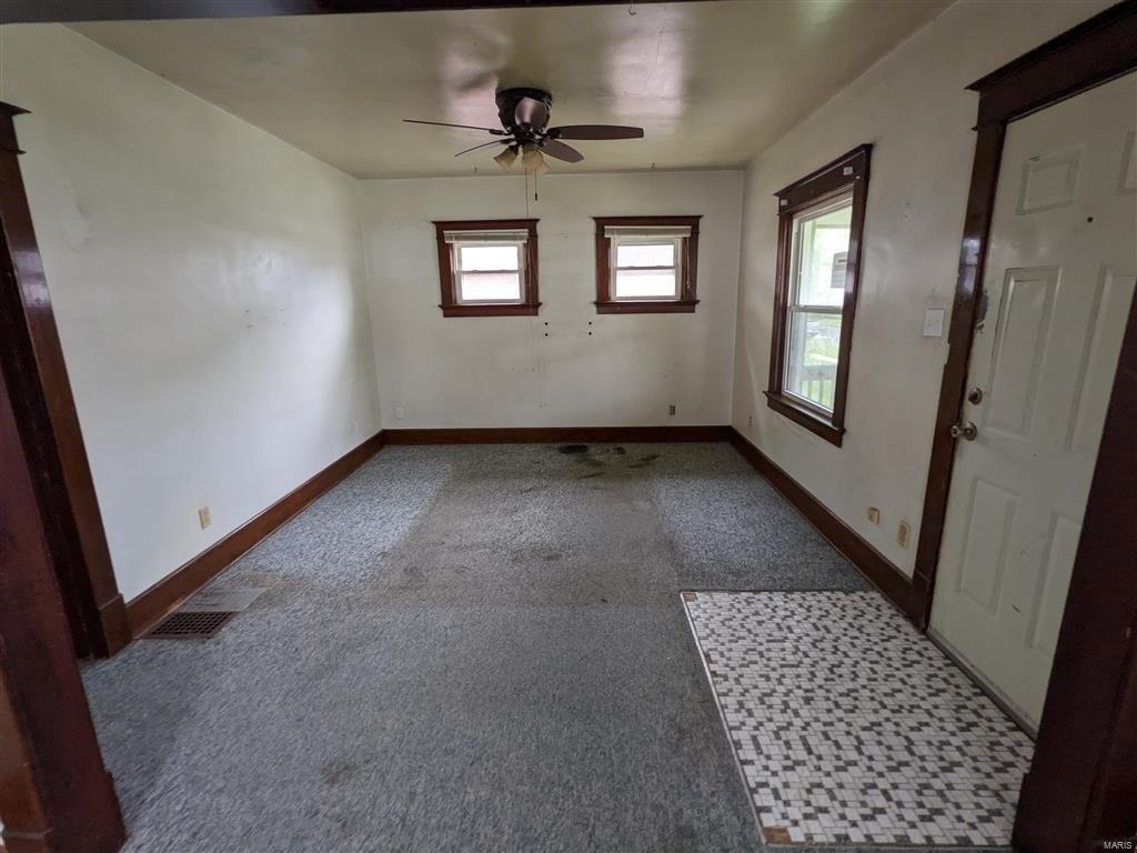 Benton St, Granite City, IL 62040