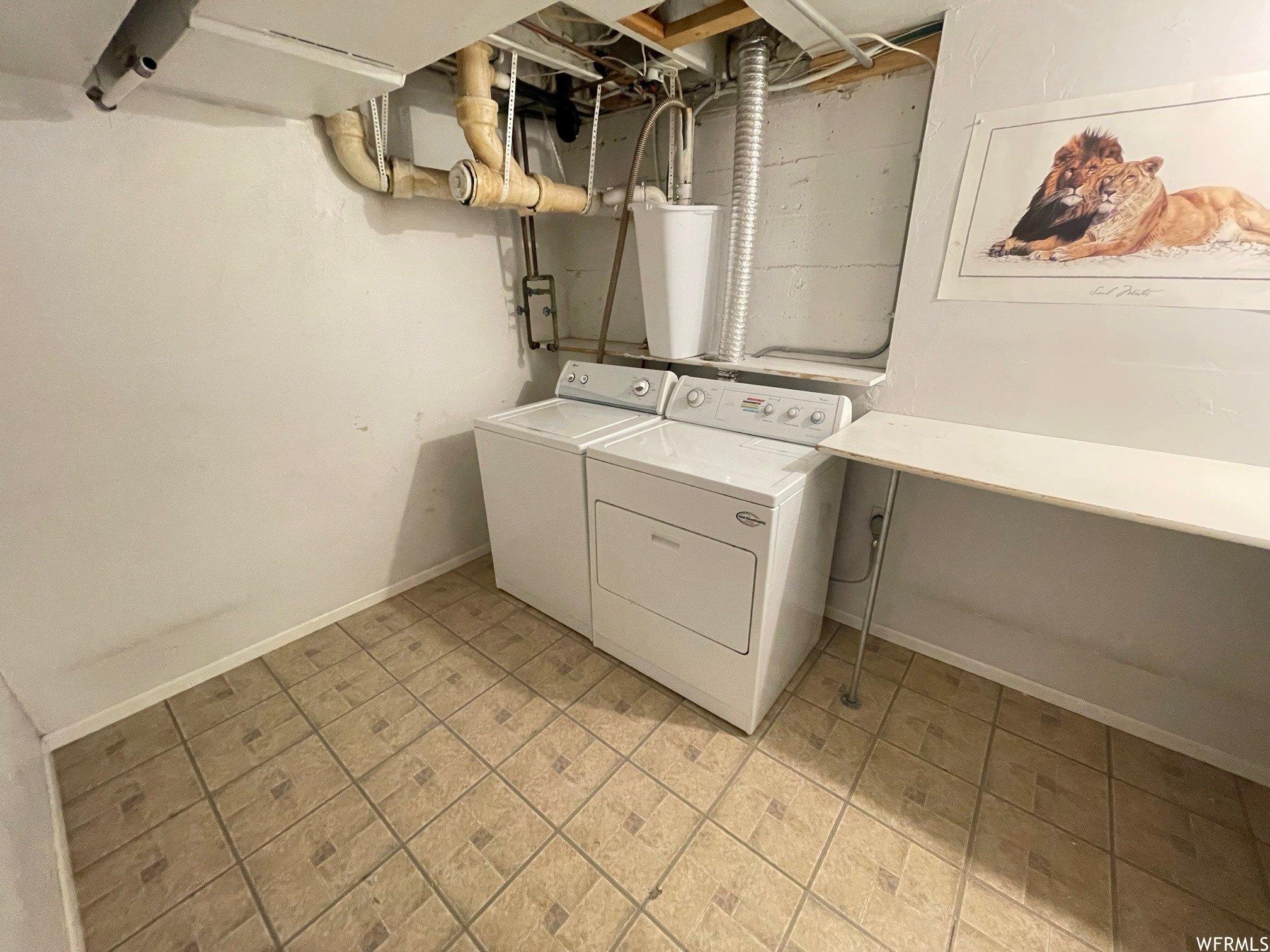 S 1300 E, Sandy, UT 84094
