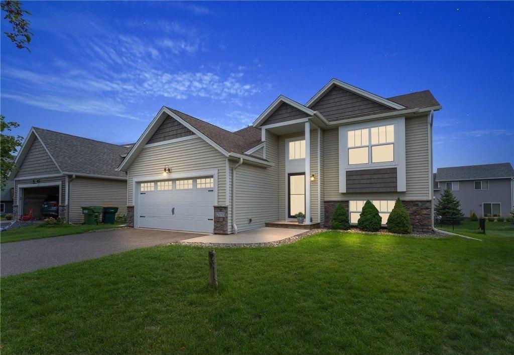 Midway Cir Ne, Minneapolis, MN 55449