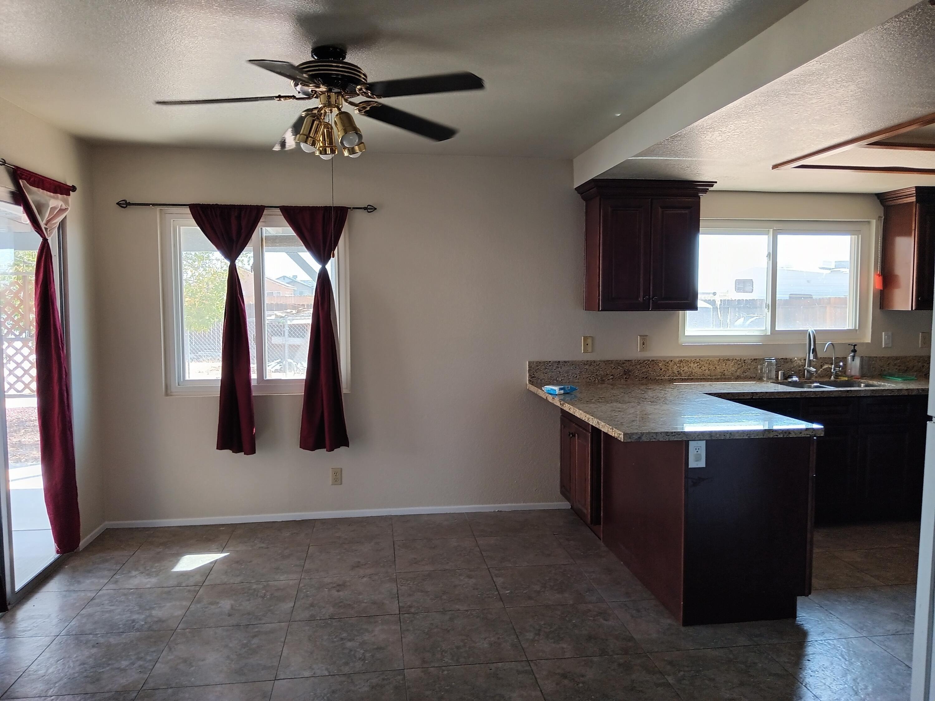 Aspen Ave, Calif City, CA 93505