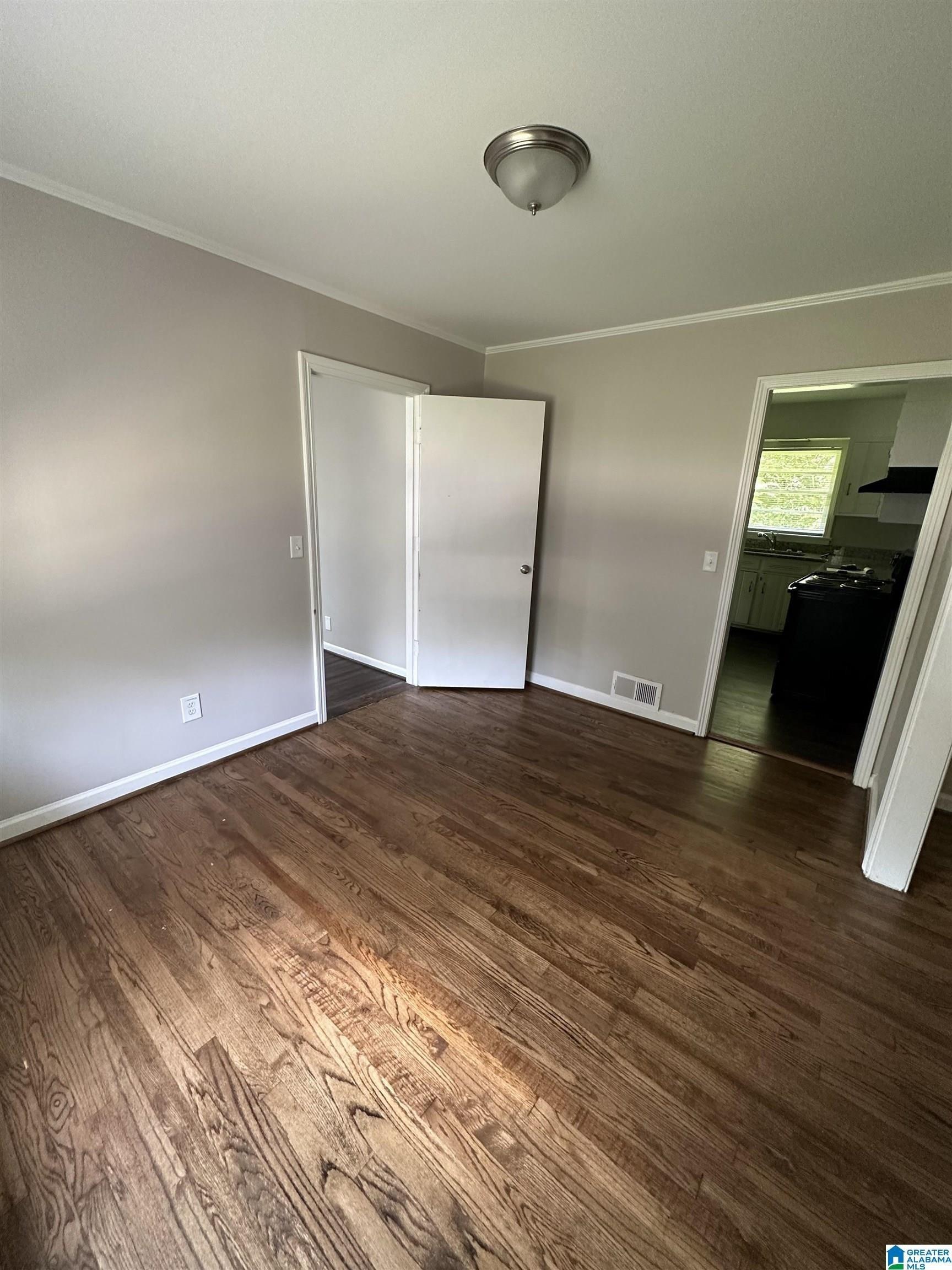 2nd St Nw, Center Point, AL 35215