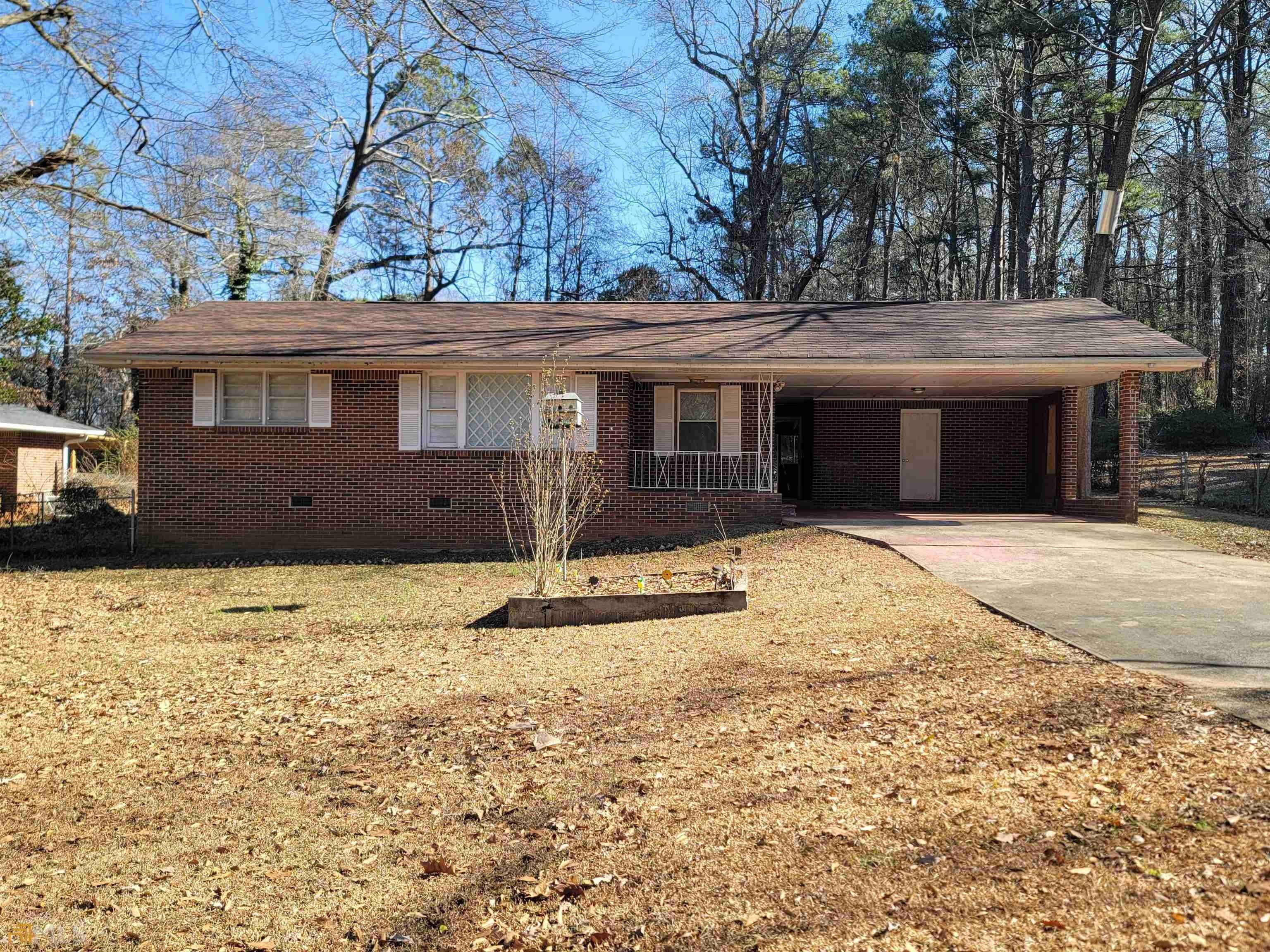 Crystal Ln, Atlanta, GA 30349
