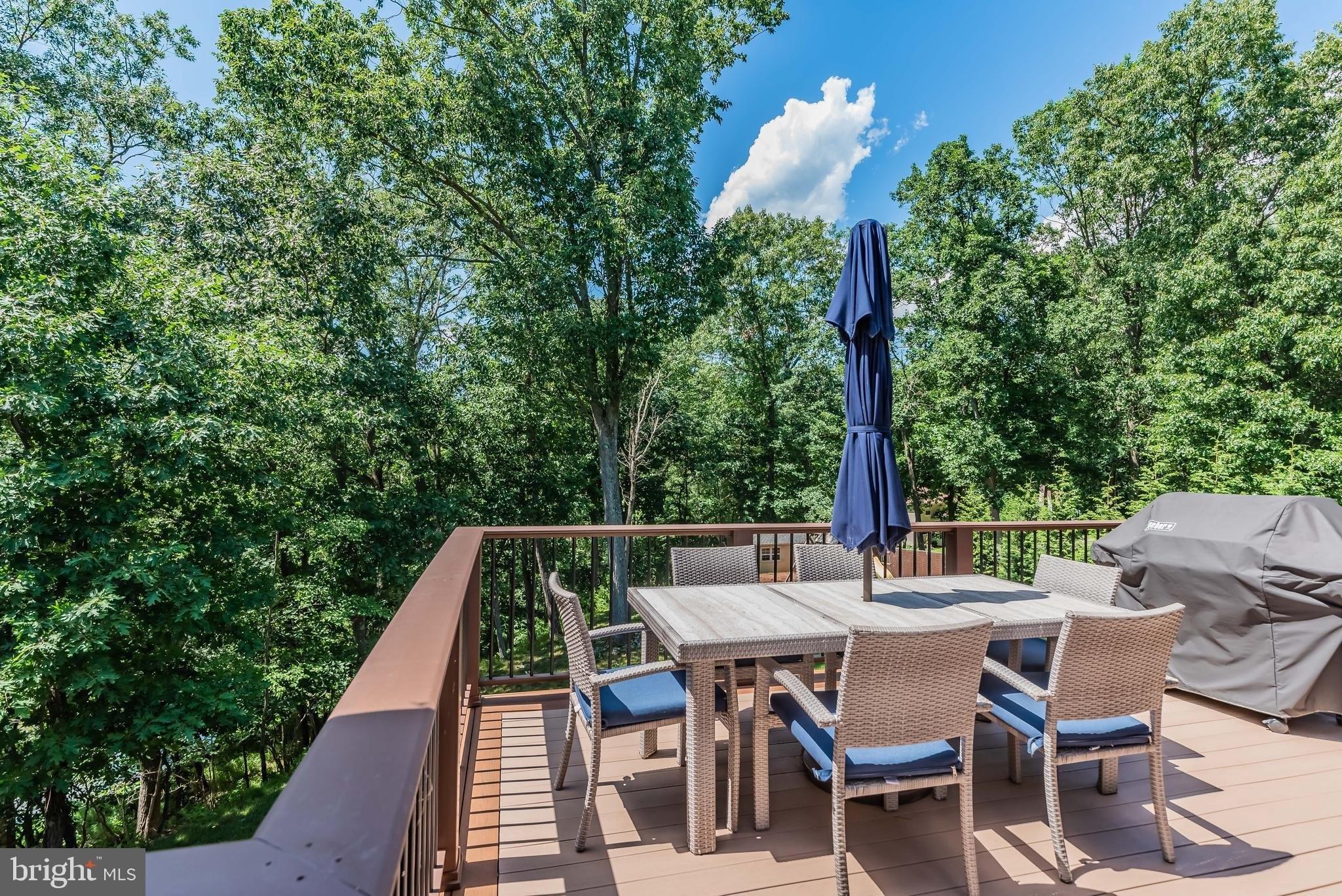 Sorbie Ln, Mechanicsburg, PA 17050