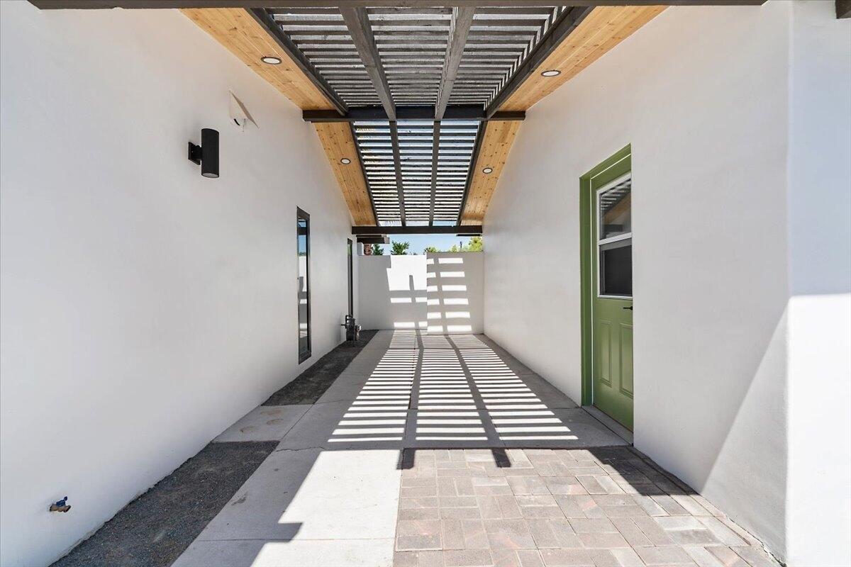 E Racquet Club Rd, Palm Springs, CA 92262