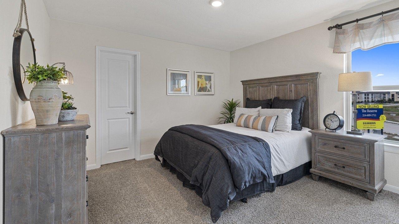 Oak Creek Cir, Denison, TX 75020