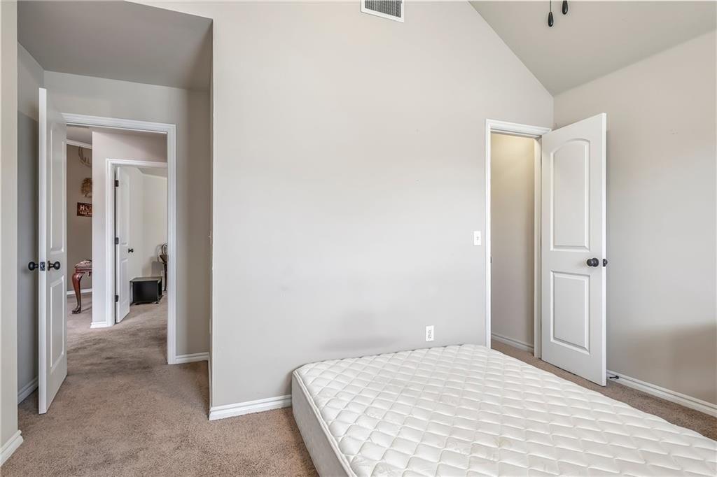 Romeo Dr, Edmond, OK 73013