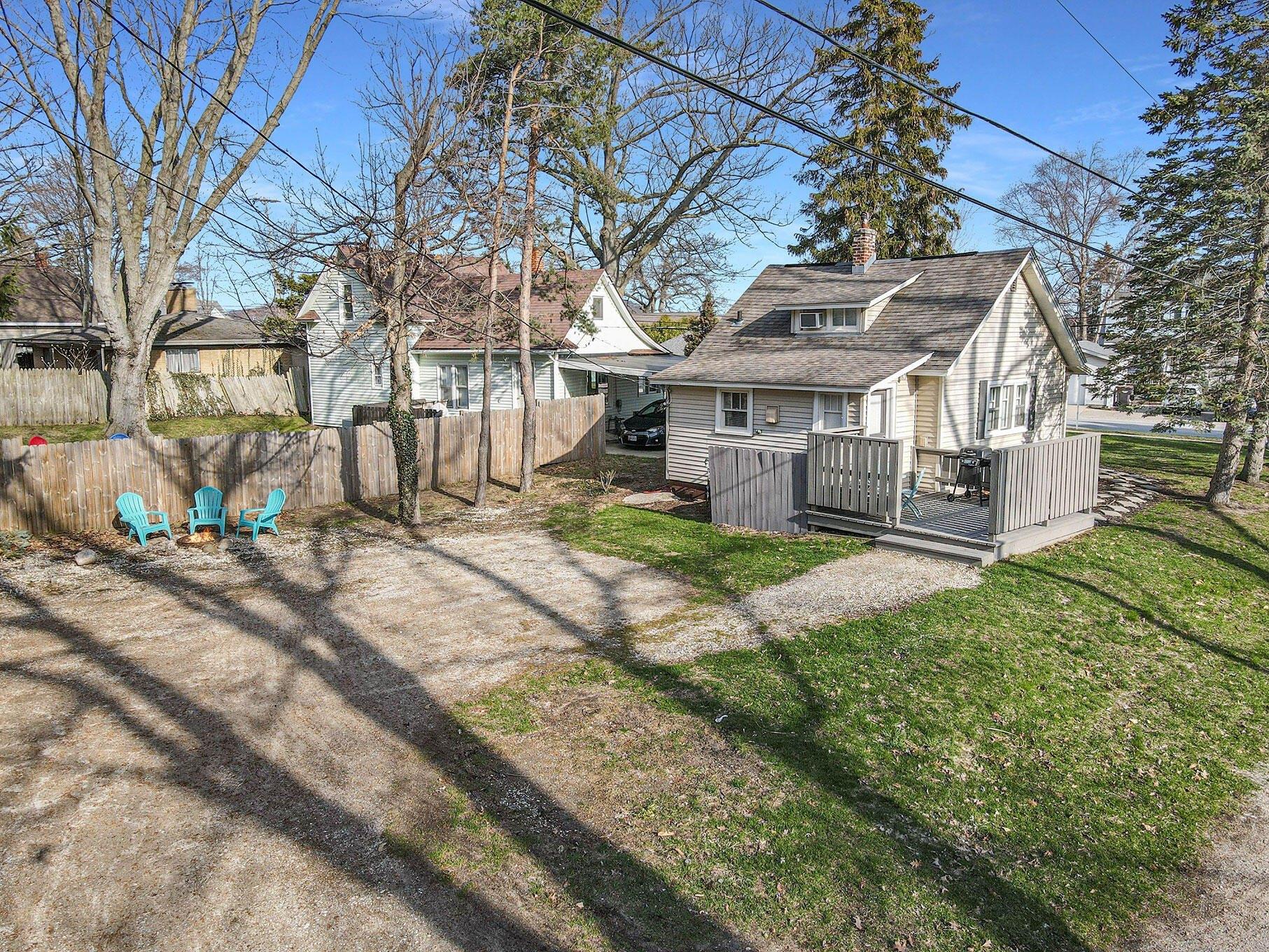 S Shore Dr, Holland, MI 49423