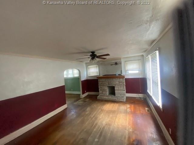 Hillcrest Dr, Charleston, WV 25302