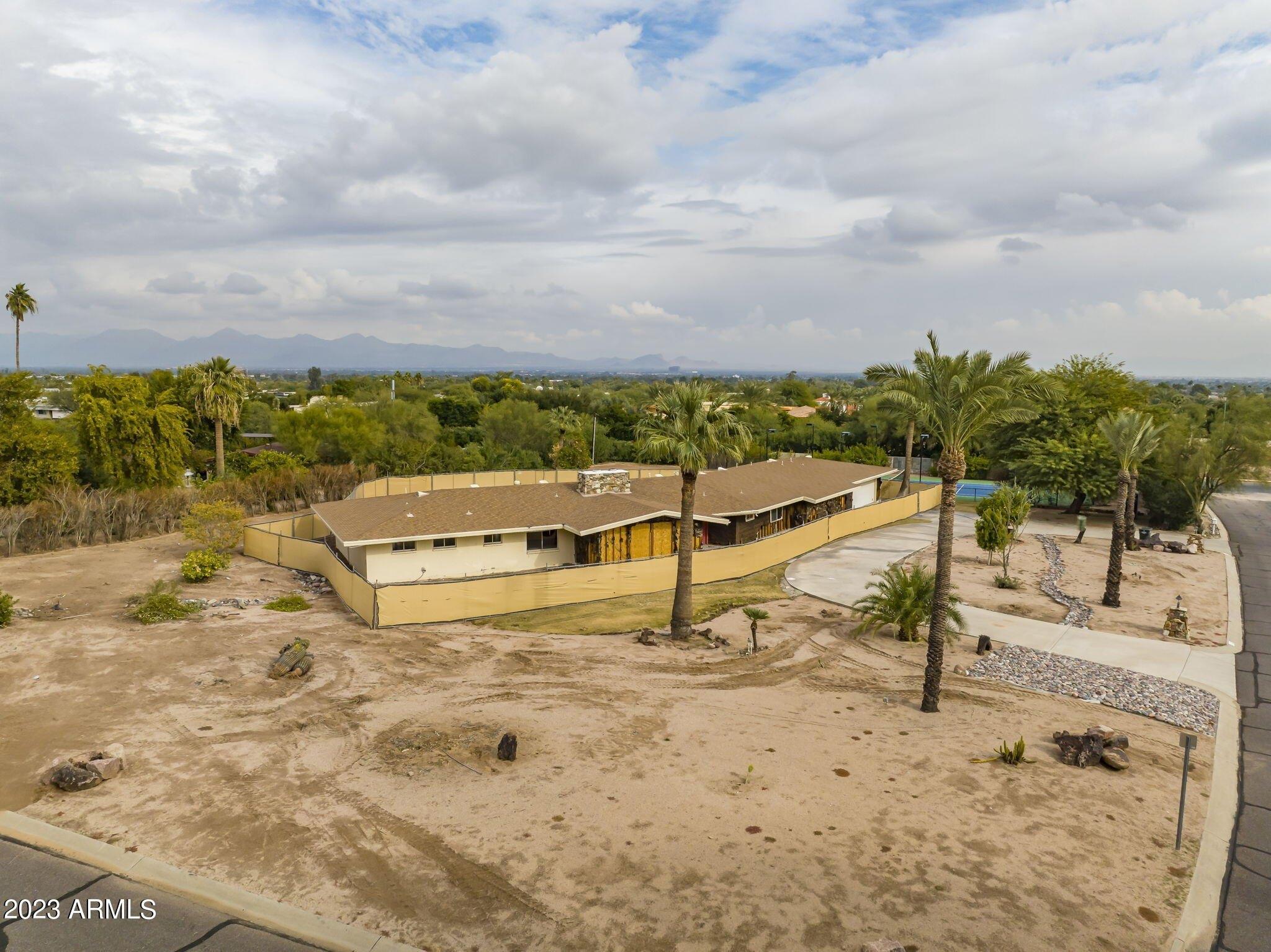 E Sage Dr, Paradise Valley, AZ 85253