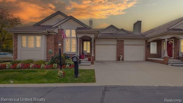 Canfield Cir, Dearborn Heights, MI 48127