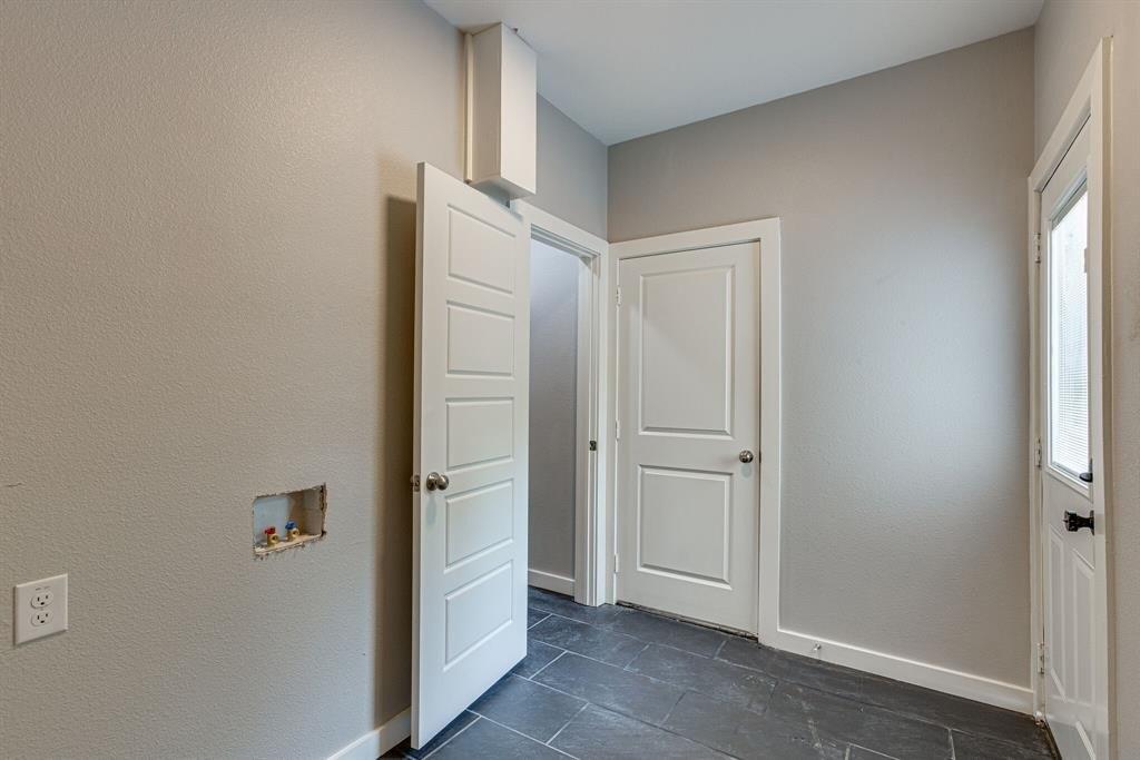 Kraft St, Dallas, TX 75212