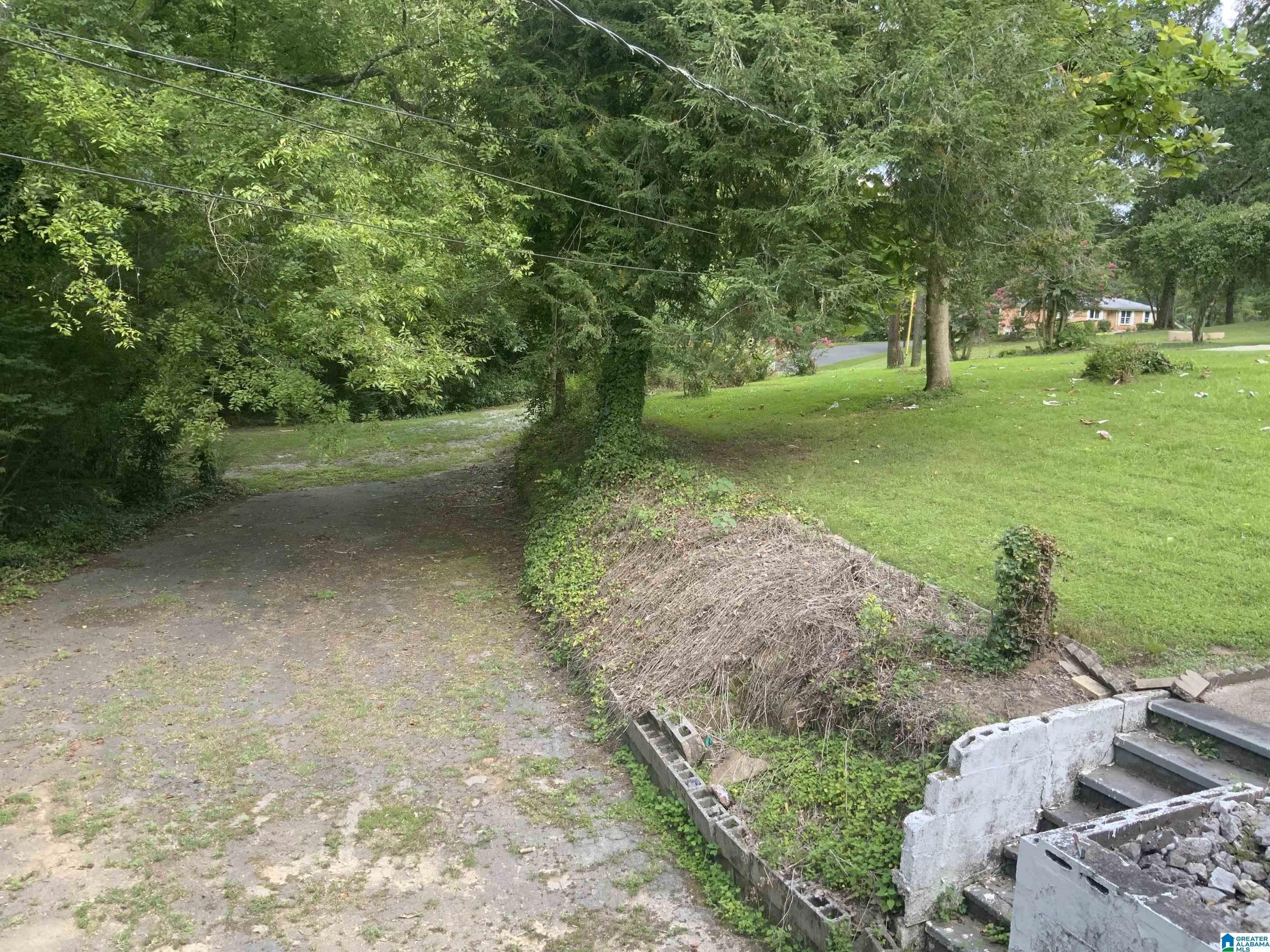 Maywood Dr, Birmingham, AL 35214