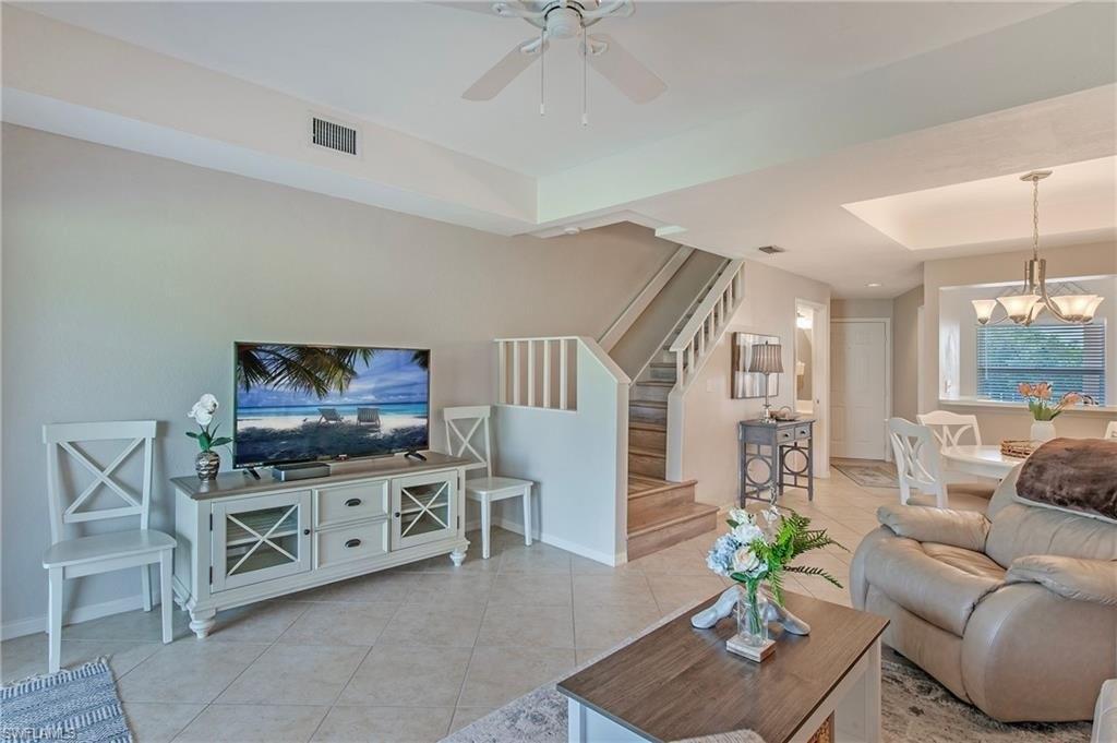 Woodshire Ln, Naples, FL 34105