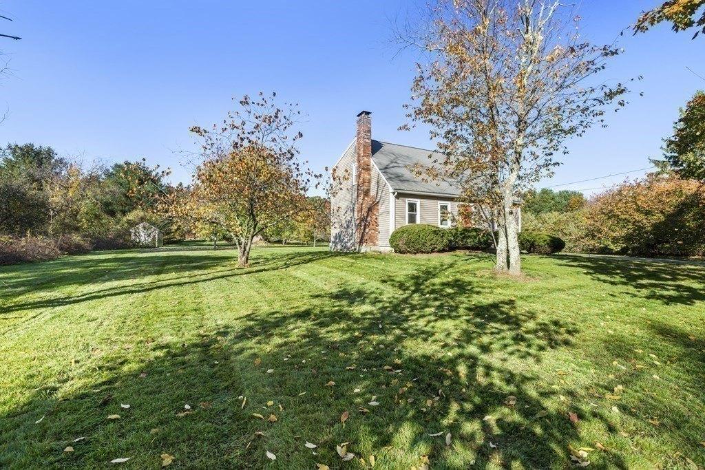 Kate Dr, Franklin, MA 02038