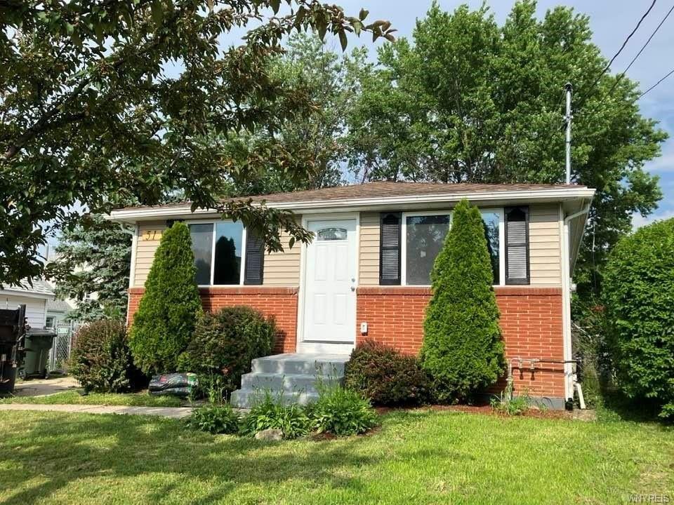 W 2nd St, Depew, NY 14043