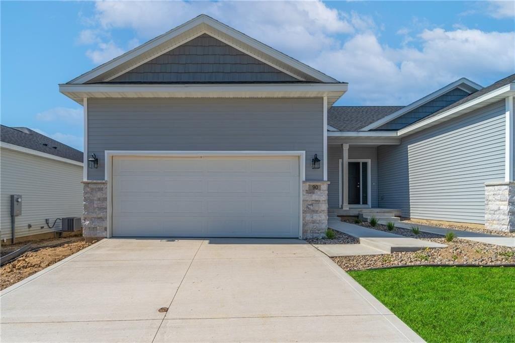 Keeneland Ct, Pleasant Hill, IA 50327