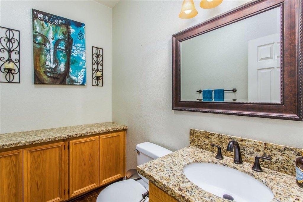 Cabo Del Oeste, Highland, CA 92346