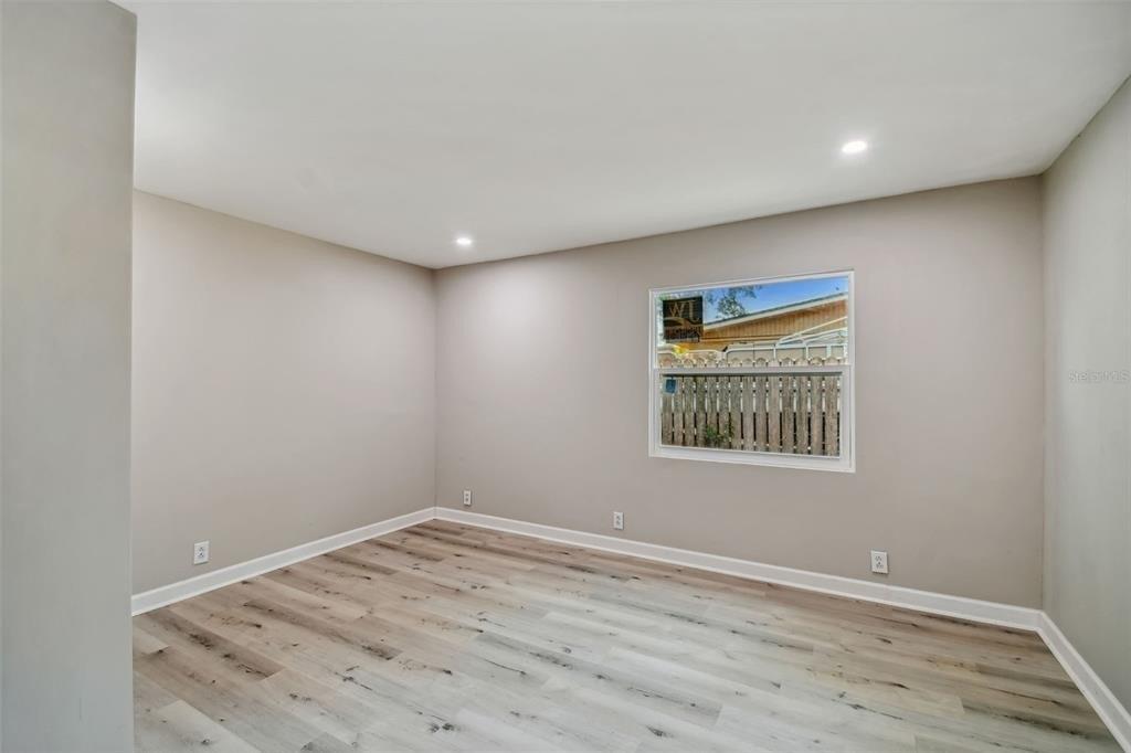 Country Club Dr, Oldsmar, FL 34677