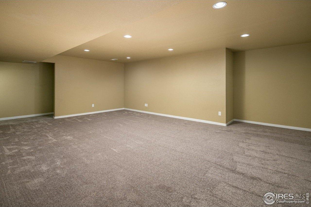 Hydra Dr, Loveland, CO 80537