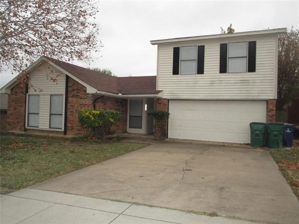 N Park Dr, Watauga, TX 76148