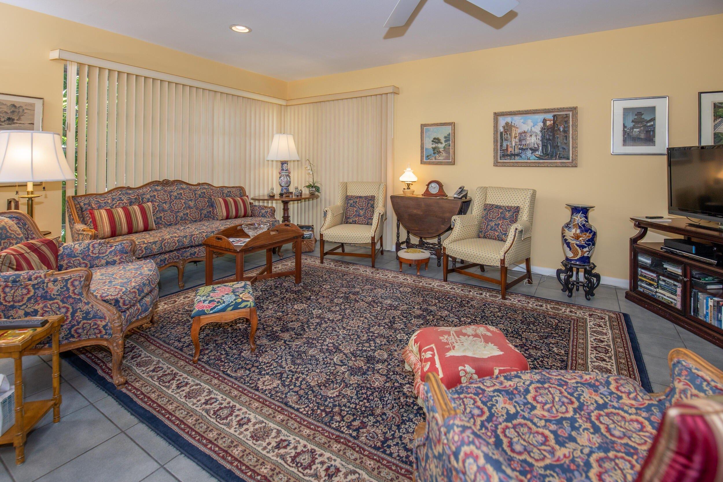 Villa Cir, Atlantis, FL 33462