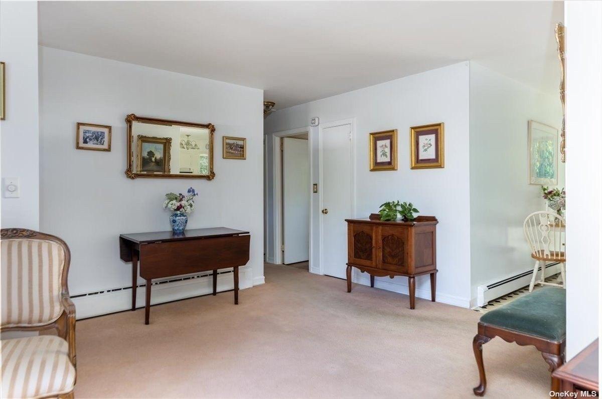 Sea Cliff St, Islip Terrace, NY 11752
