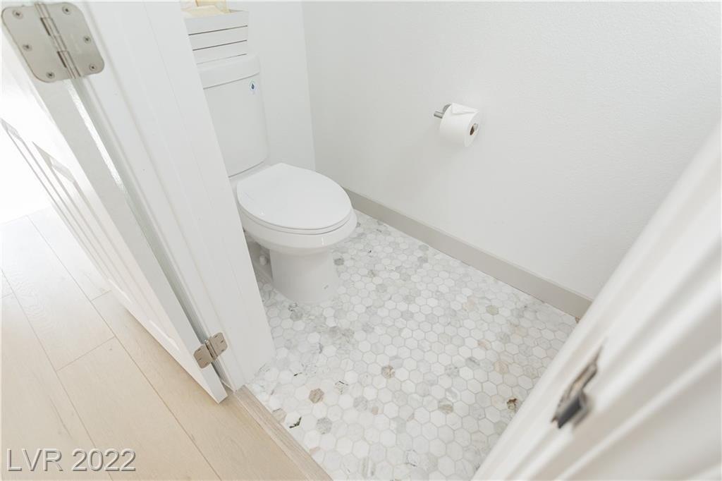 Evansville Ave, Henderson, NV 89052