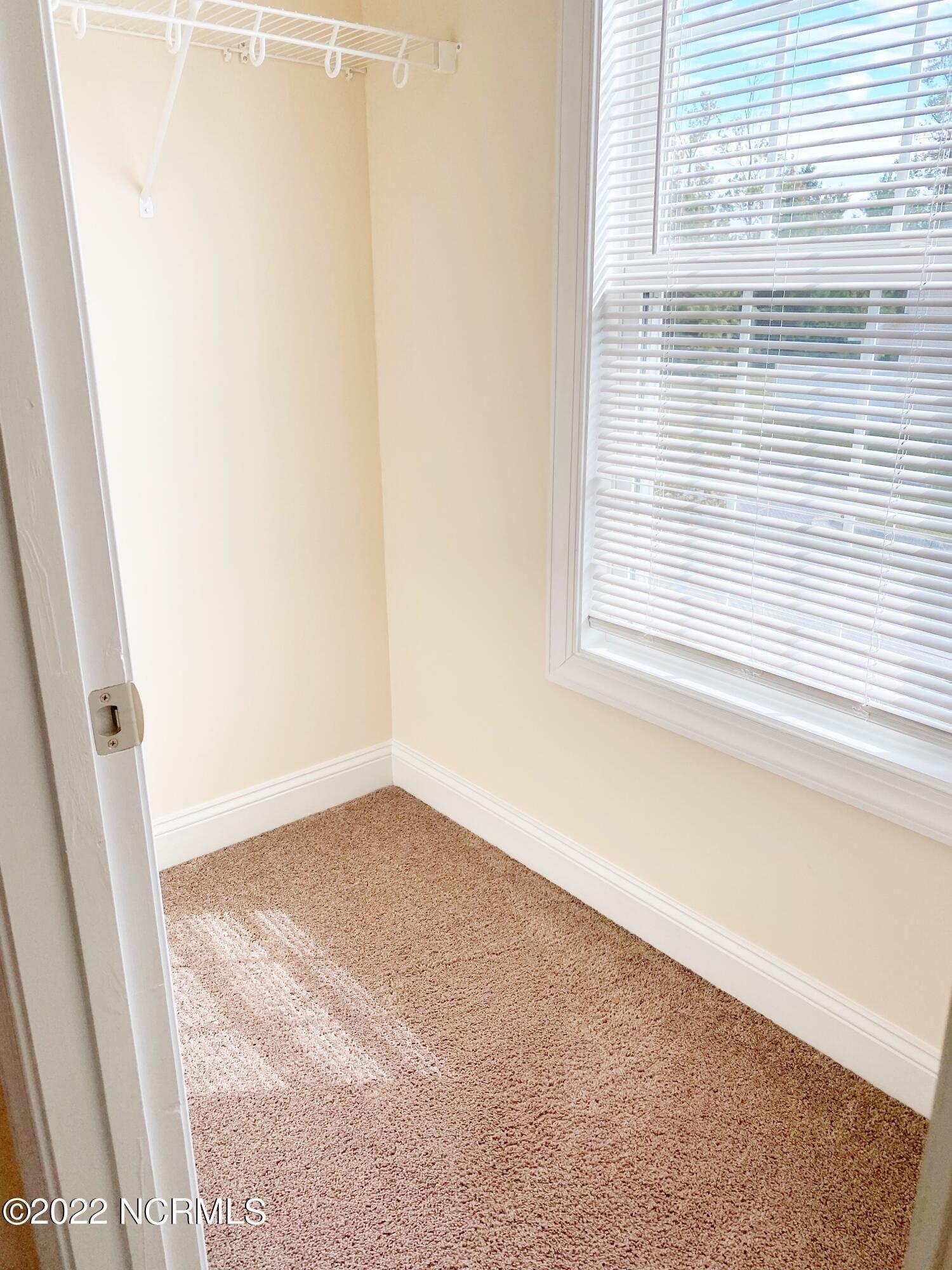 W Murrow Ln, Jacksonville, NC 28546