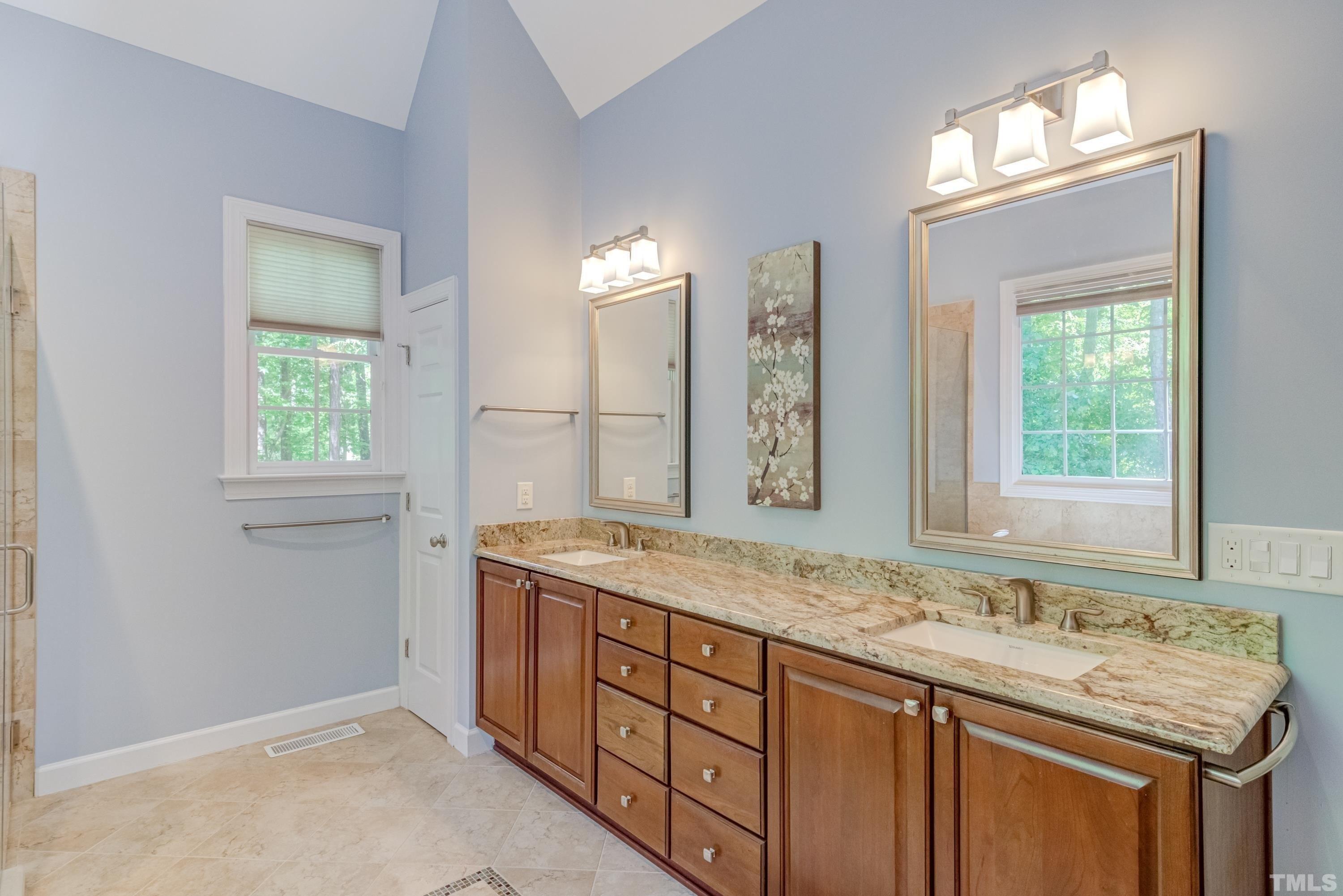 Primrose Valley Ct, Raleigh, NC 27613