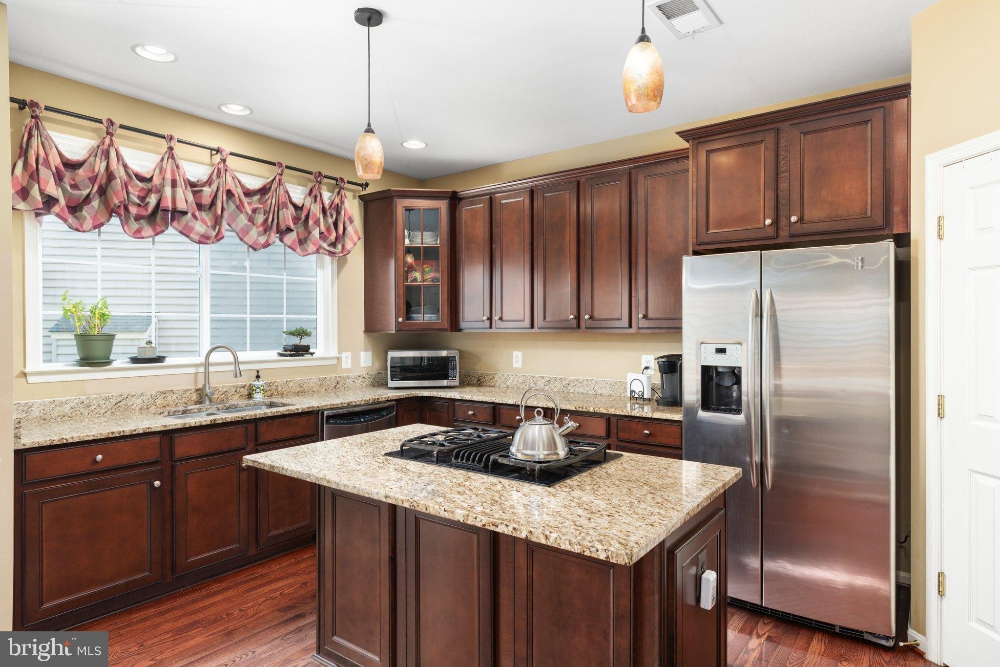Fontana Cir, Martinsburg, WV 25403