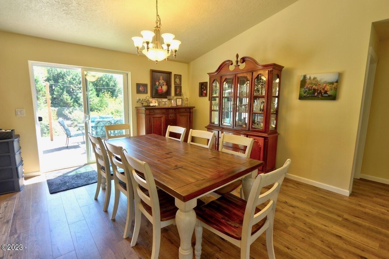 Nw Thompson St, Seal Rock, OR 97376