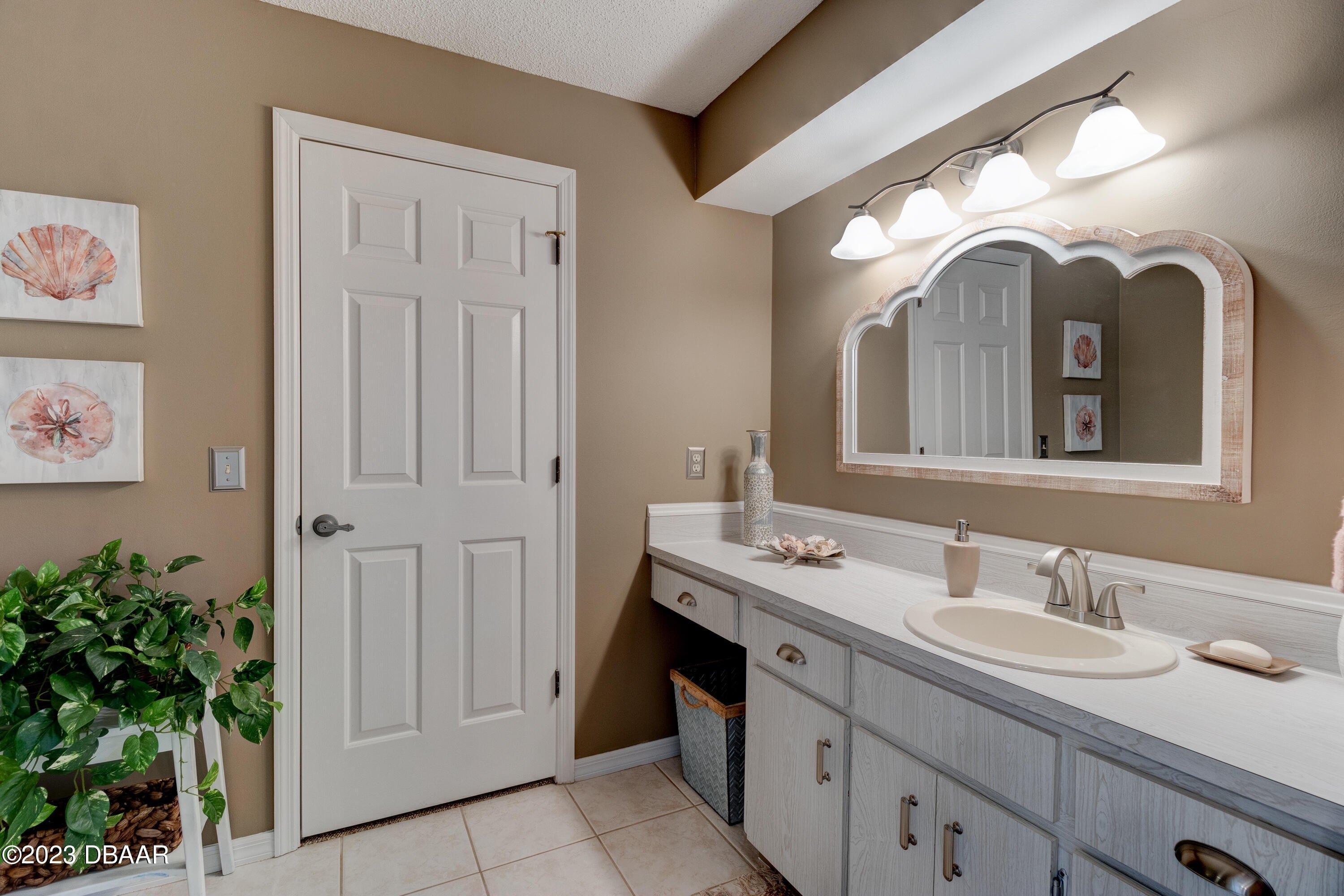 Comanche Ct, Palm Coast, FL 32137